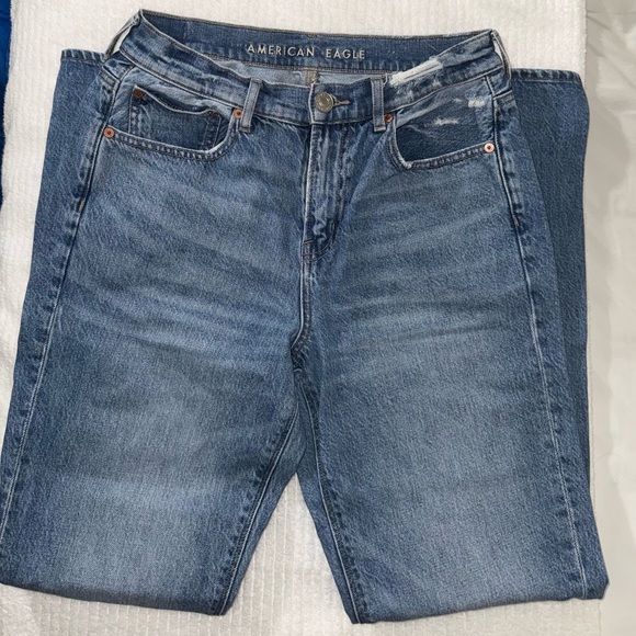 American Eagle Outfitters 90’s Bootcut Split Hem - Medium Wash Size- Size 8 - Picture 3 of 7